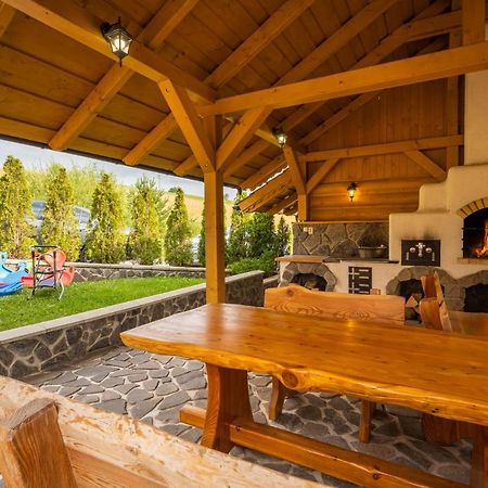 Wellness Drevenica Zuberec, 3 Apartmany, 2 Studia, Tatranske Stity Z Terasy Exterior photo